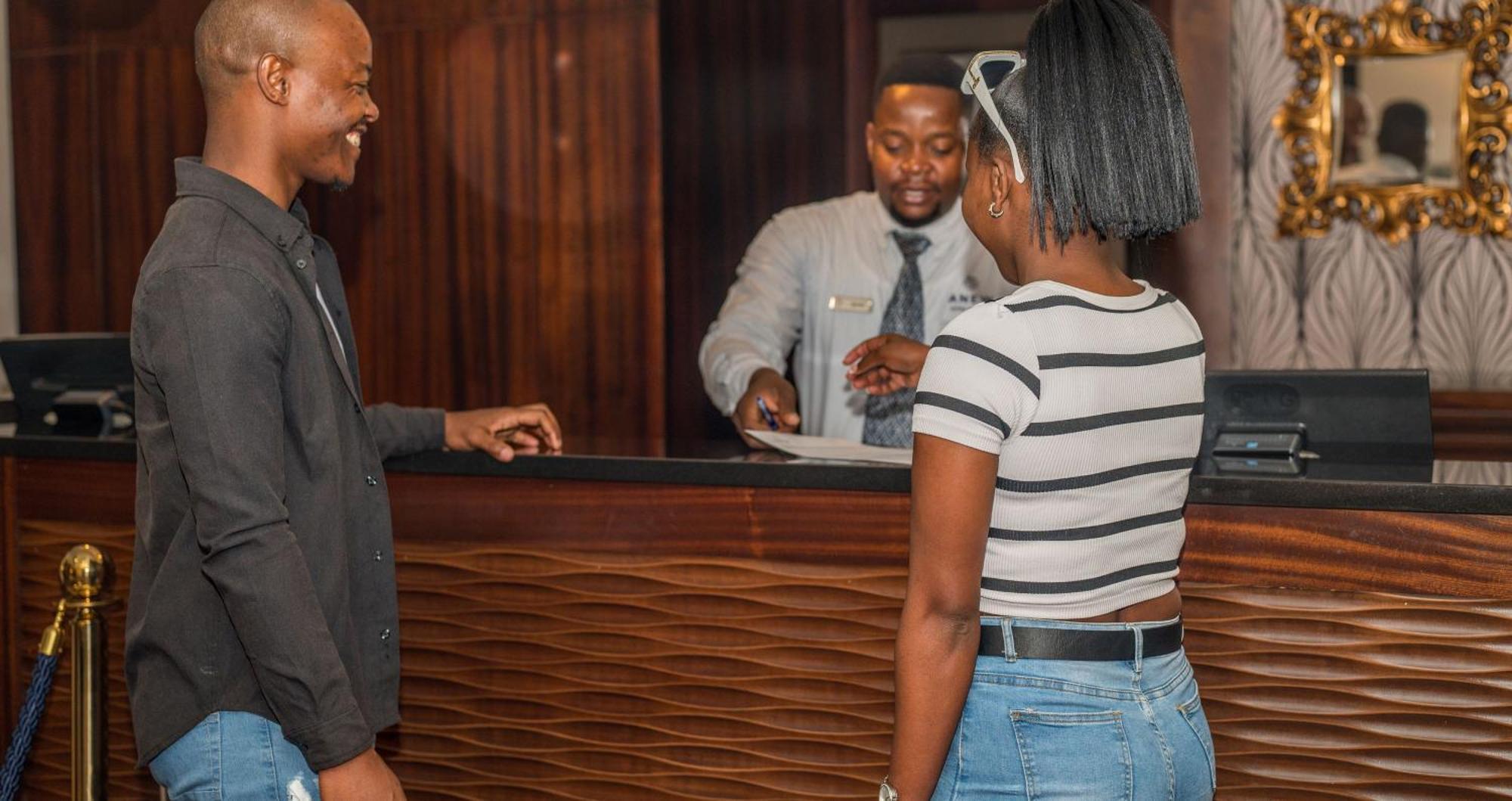 Anew Hotel Witbank Emalahleni Esterno foto
